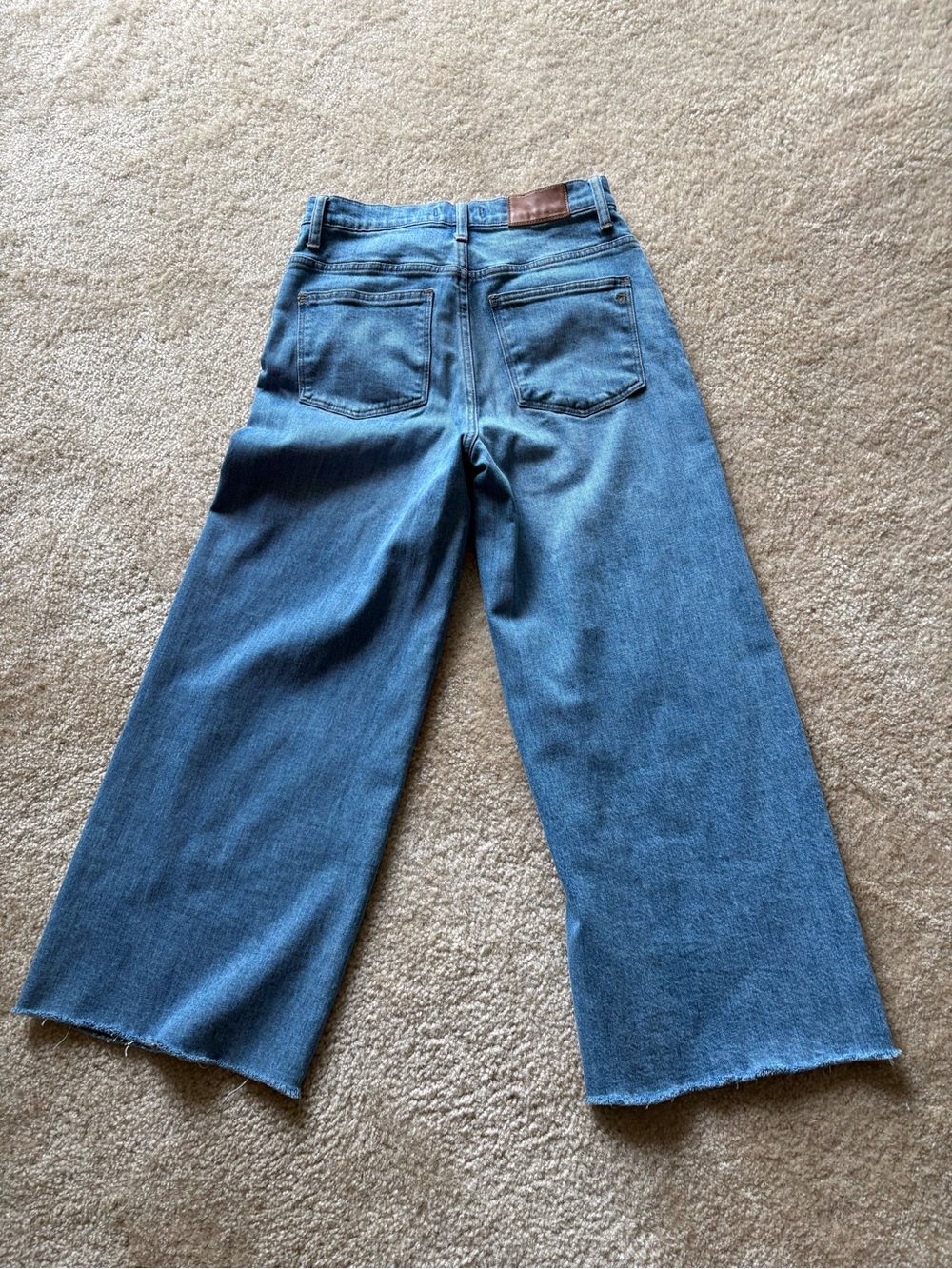 Madewell Wide Leg Cropped Jeans in Medium Blue - Picture 2 of 5
